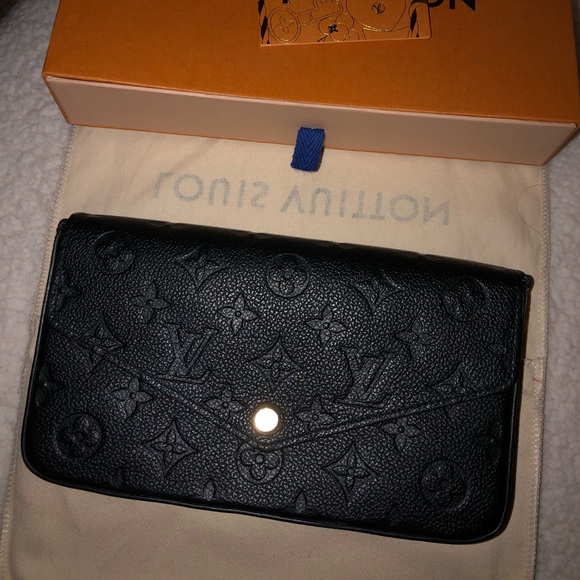 Louis Vuitton Handbags - Louis Vuitton Pochette Felicie NO INSERTS